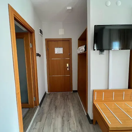 Hotel Karsiyaka 3*