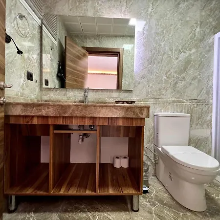 Karsiyaka Hotel 3*