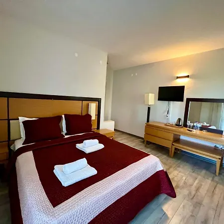 Karsiyaka Hotel 3*